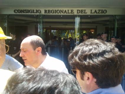 C:\Users\vittorio\Pictures\2012-06-27 12.59.33.jpg